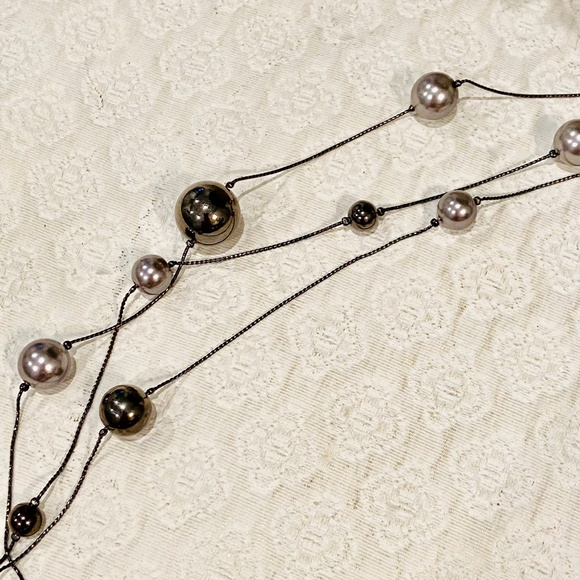JN30-BUNDLE ONLY Triple Strand Drape Gray Pearl Beaded Necklace - Picture 4 of 6